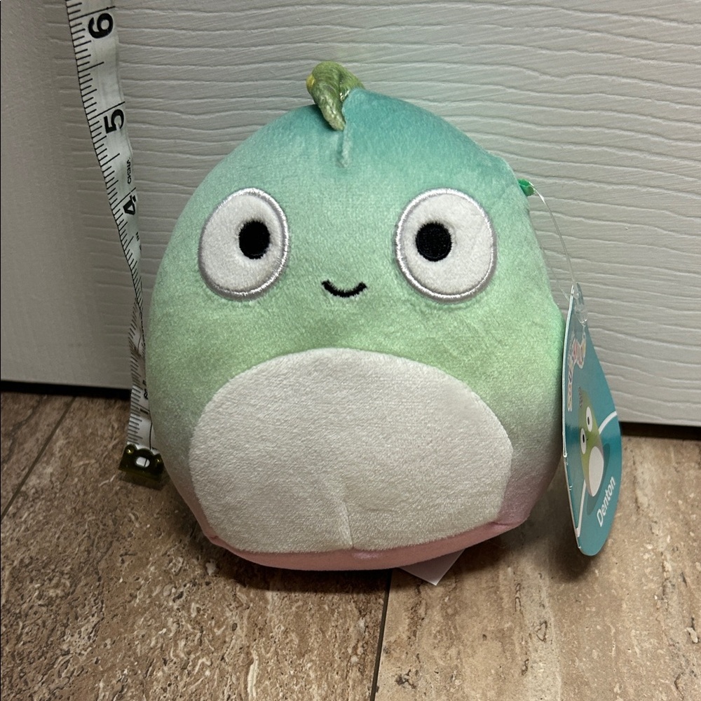 Squishmallows Green and White Stuffed Animal
